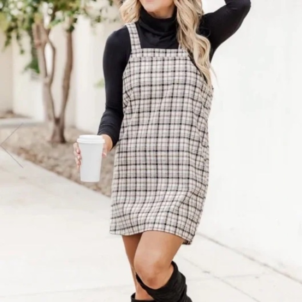 NWOT Adorable Pink Lily Cream w/ Black & Camel Plaid Jumper Dress - Size: XL